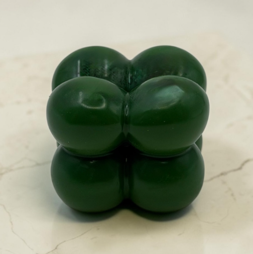 Pin Green